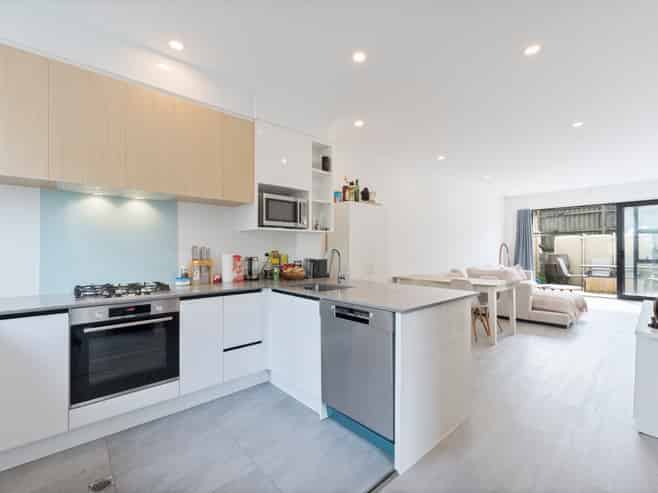 43B Fitzherbert Avenue, West Harbour