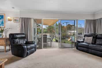 134a Nayland Road, STOKE