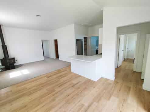 15  OMAN ROAD, Kaiti