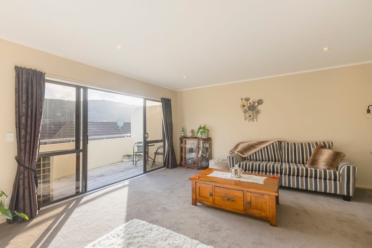 Motivated Vendor - Large 250sqm Townhouse - Fler