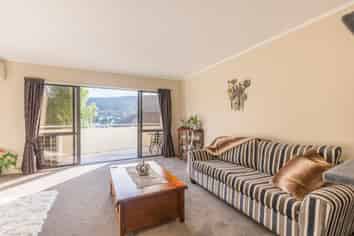 1/14 Duncan Street, Tawa