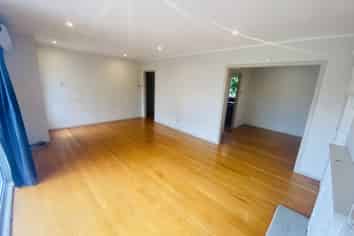 51 Smythe Road, Henderson