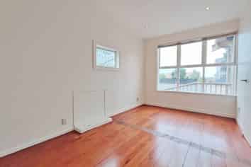 352 Lake Road, Takapuna