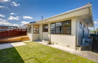 13 Cambridge Terrace, Taradale