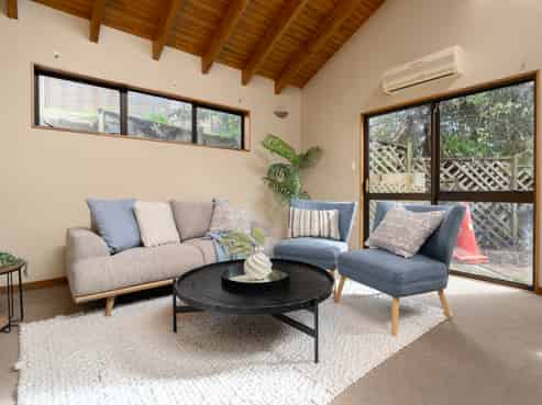 3 Rokewa Way, Paparangi