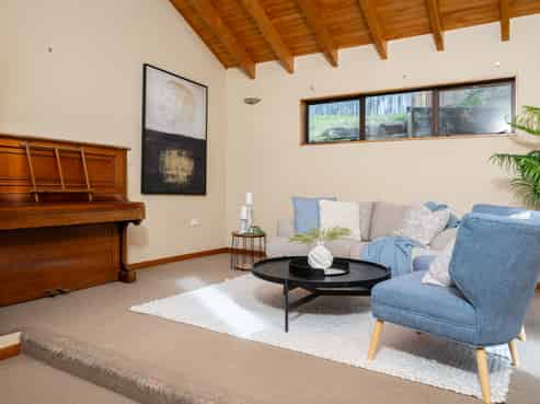 3 Rokewa Way, Paparangi