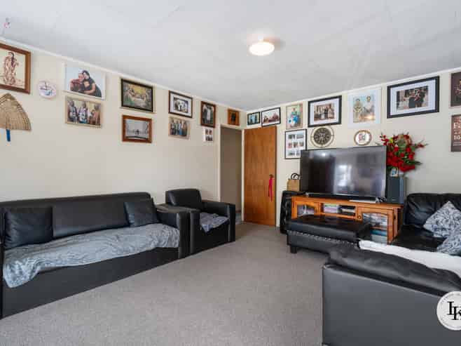 1/96 Finlayson Avenue, Clendon Park