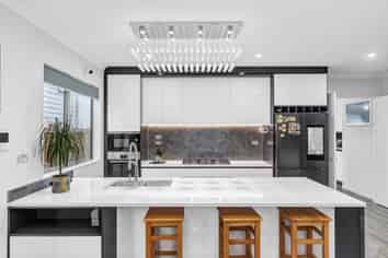 15  Uru Drive, Flat Bush