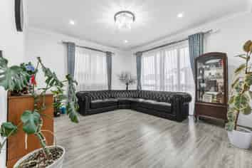 15  Uru Drive, Flat Bush
