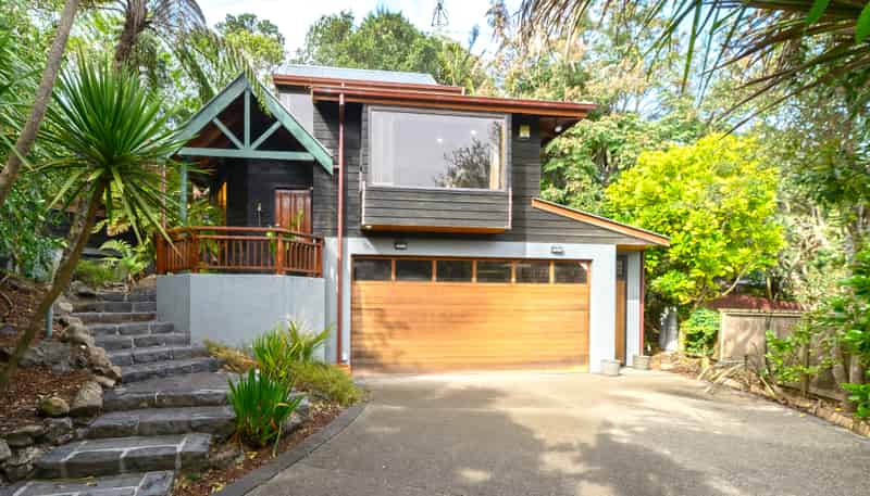 6 Royal Viking Way, Lynfield