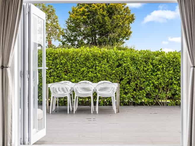 118 Kiwi Road, Point Chevalier