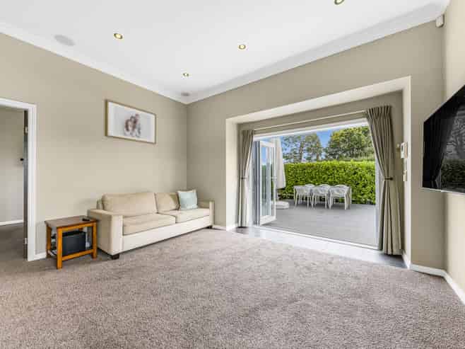 118 Kiwi Road, Point Chevalier