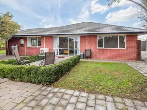 17 Rustic Lane, Spreydon