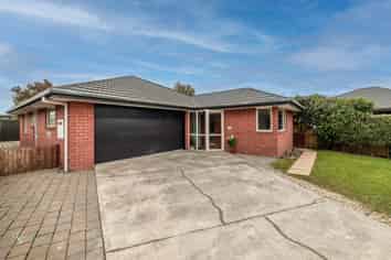 17 Rustic Lane, Spreydon