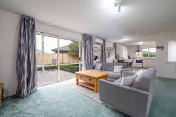 17 Rustic Lane, Spreydon