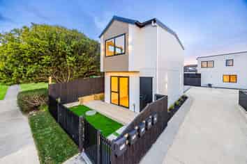 1/9 Grande Vue Road, Papatoetoe
