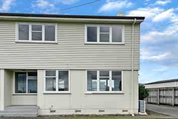 10 Devon Crescent, Bulls