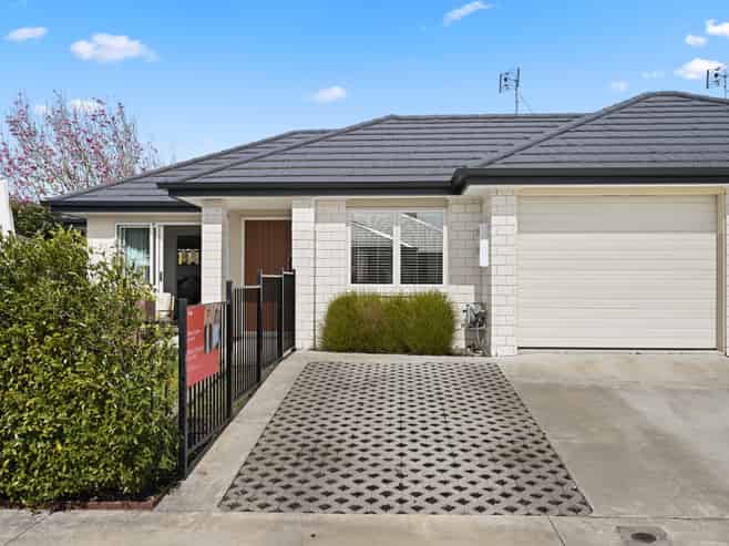 2/25 MacCallum Court, Rototuna