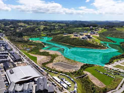 8 Humenga Place, Long Bay