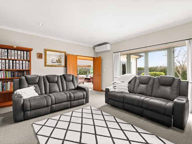 515 Ikanui Road, Frimley