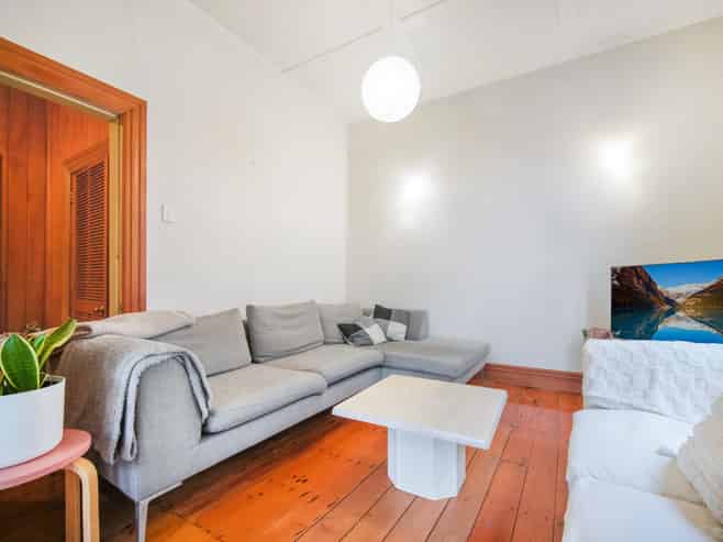 25 Anglesea Street, Freemans Bay