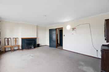 18 Grant Dalton Street, Mosgiel