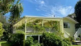 45  Merrick Road , Pyes Pa