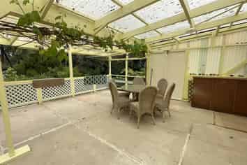45  Merrick Road , Pyes Pa