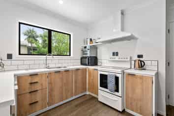 15b Bell Street, Judea