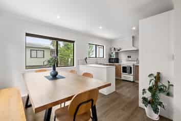 15b Bell Street, Judea