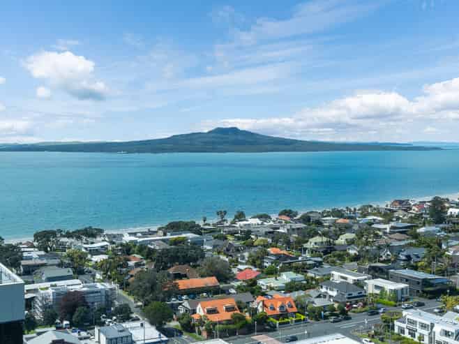 20E/9-17 Byron Avenue, Takapuna