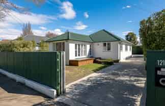 121 Emmett Street, SHIRLEY