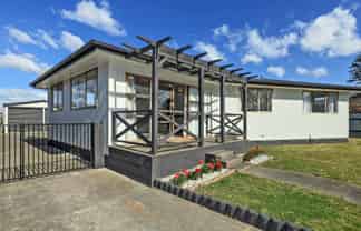 21 Amundsen Avenue, Flaxmere