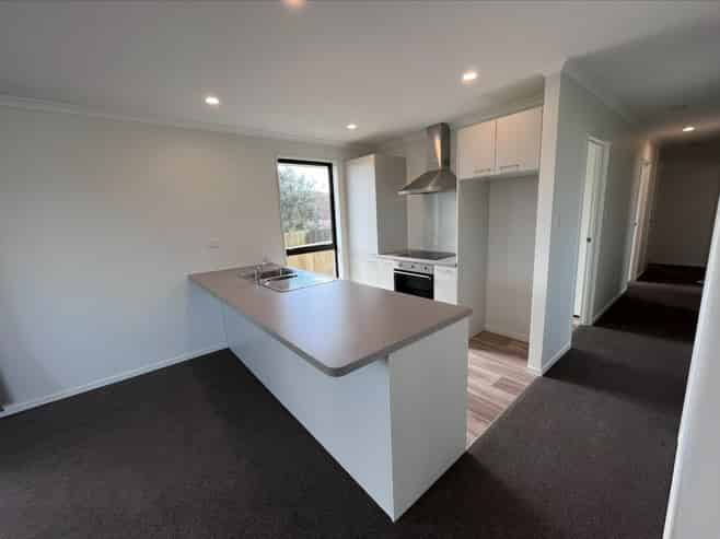 43A Beeston Crescent, Manurewa