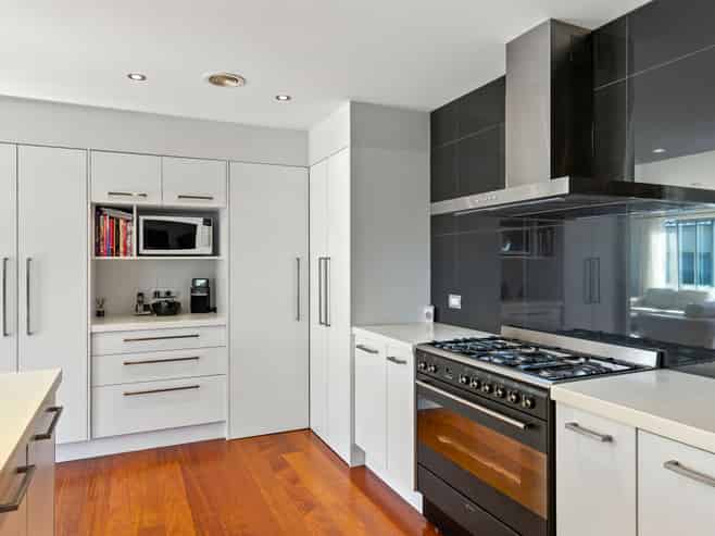 77 Kotuku Drive, Paraparaumu Beach