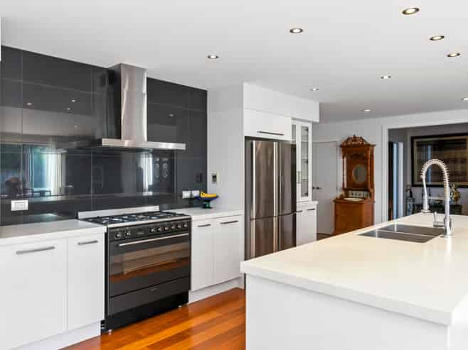 77 Kotuku Drive, Paraparaumu Beach