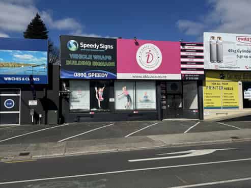 High profile commercial premises