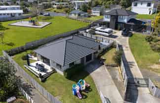 9 St Julia Court, Helensville