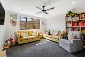 9 St Julia Court, Helensville
