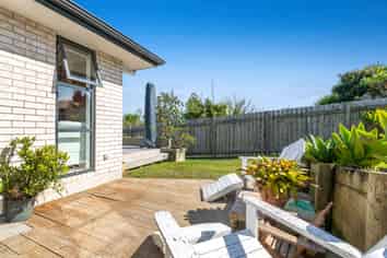 9 St Julia Court, Helensville
