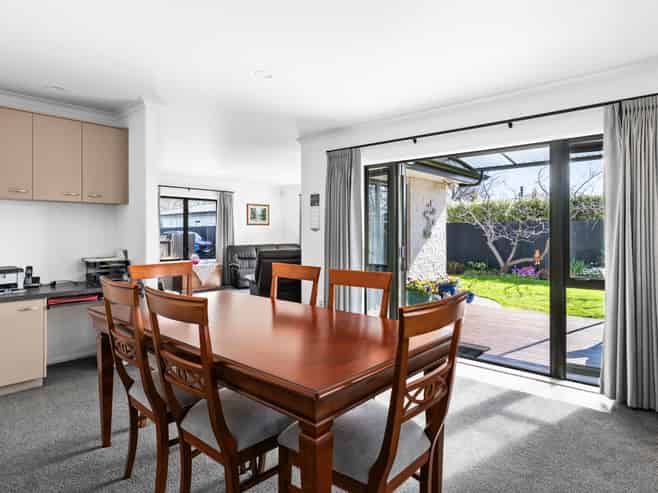 802A Copeland Road, Akina