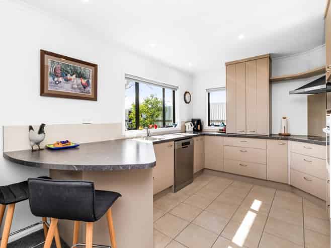 802A Copeland Road, Akina
