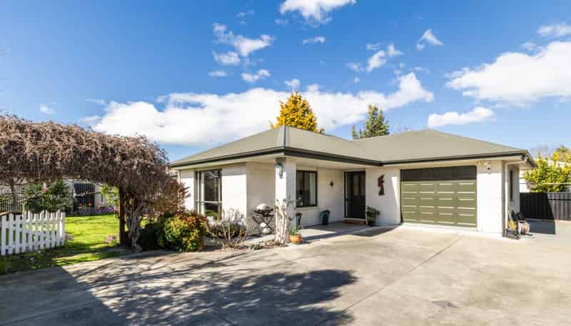 802A Copeland Road, Akina