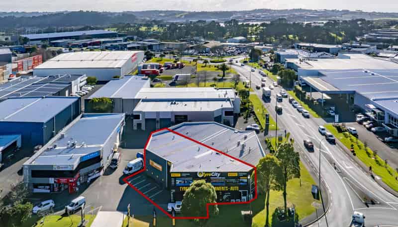 Unit 2, 3 William Pickering Drive, Albany