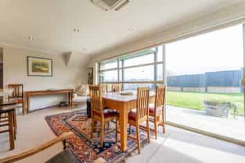 2A Climie Terrace, Waimataitai