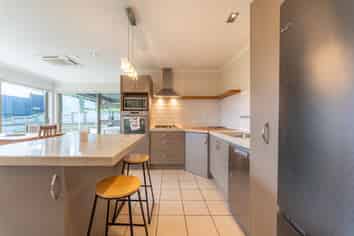 2A Climie Terrace, Waimataitai