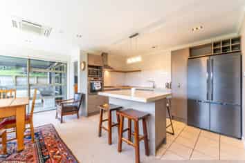 2A Climie Terrace, Waimataitai