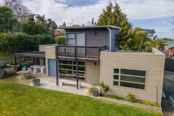 2A Climie Terrace, Waimataitai