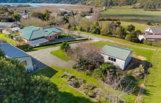 19 Mclean Drive, Havelock