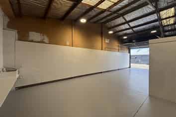 125m² Austin Street Workshop
